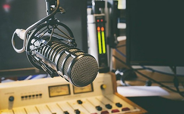 O Programa Papo Reto no Rádio vai ao ar todas quintas-feiras, às 10h na rádio Universitária Paulo Freire 820 AM