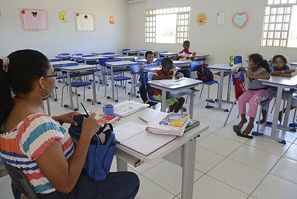 Relatório da Unesco diz que Brasil ainda não vê educação como forma de qualificação de vida das pessoas