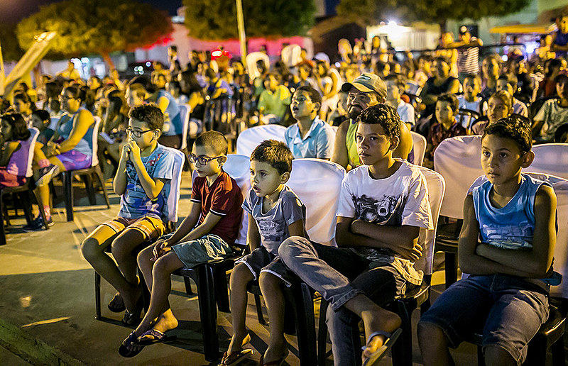 Projeção de filmes na cidade de Trindade, sertão de Pernambuco