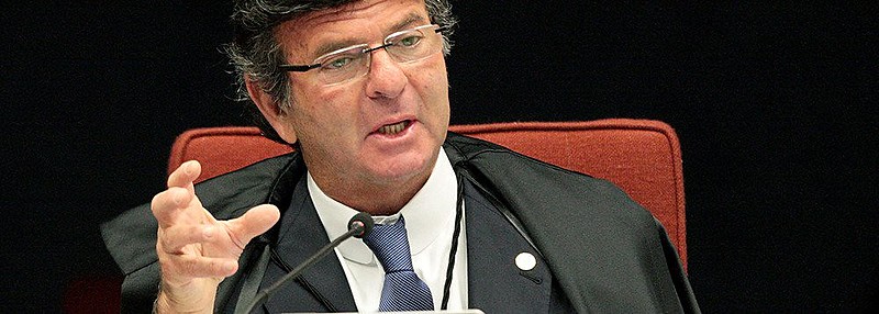 TSE presidido por Luiz Fux toma decisão que privilegia os candidatos mais ricos