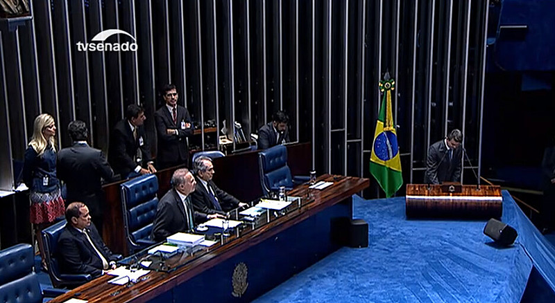 Até às 8h, 68 senadores já estavam inscritos para se manifestar.