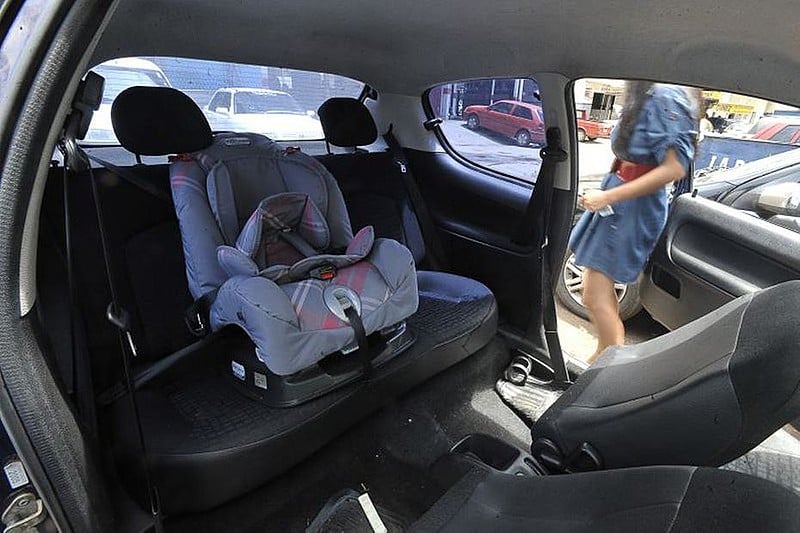 O uso da cadeirinha está entre as mais importantes medidas preventivas para reduzir mortes e ferimentos em decorrência de acidentes