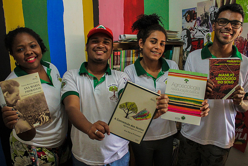 Livros de Ana Primavesi estão no currículo da Escola Popular de Agroecologia Egídio Brunetto