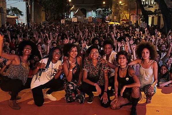 Grupos como o Slam das Minas se apresentarão no evento