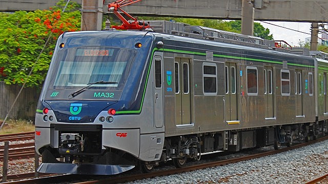 Passagem do metrô do Recife será reajustada em até 150%