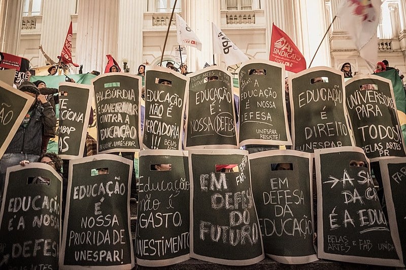 professores das sete universidades estaduais do Paraná mantiveram a paralisação iniciada no fim de junho e seguiram até o dia 12 de agosto