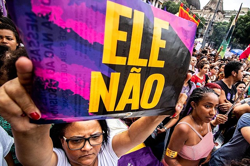 Dezenas de atos em defesa da democracia e dos direitos sociais estão organizados para acontecer no sábado (20) em cidades de todo país