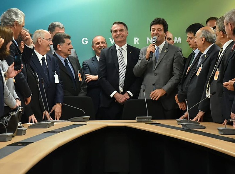 O presidente eleito, Jair Bolsonaro, durante anuncio do deputado Luiz Henrique Mandetta (DEM-MS) como ministro de Saúde