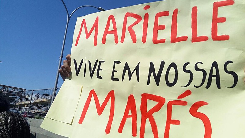 Ato dos moradores da Favela da Maré no domingo (18)
