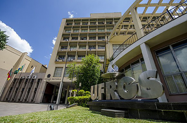 No índice geral de universidades brasileiras, a UFRGS ocupa a segunda posição