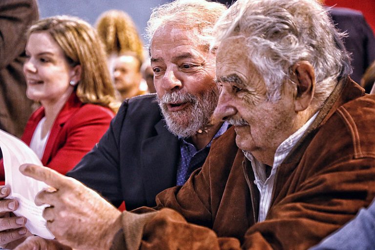 Mujica visita <mark class='ep-highlight'>Lula</mark> nesta quinta-feira em Curitiba