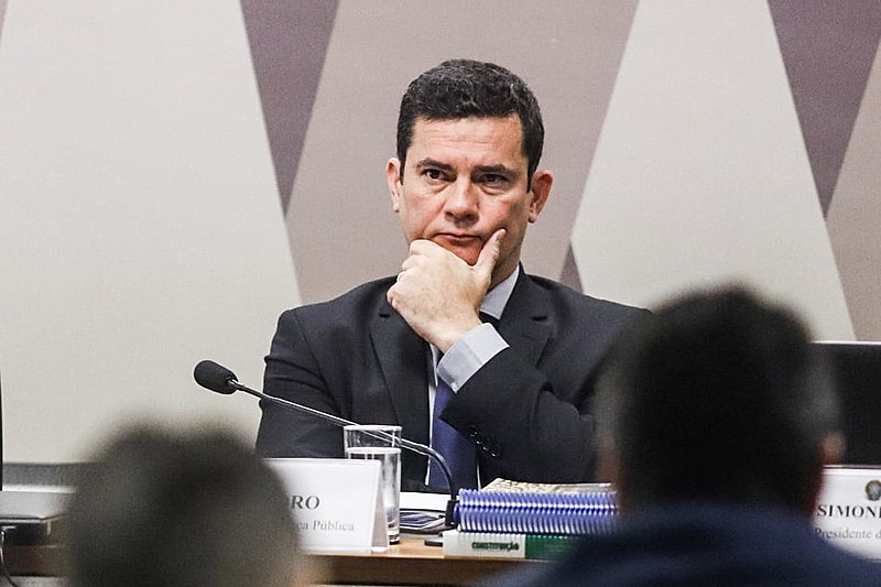 Os vazamentos eliminam qualquer possibilidade da ilusão de imparcialidade