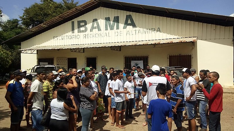 Moradores haviam sido informados que a retirada de famílias teria início na semana passada
