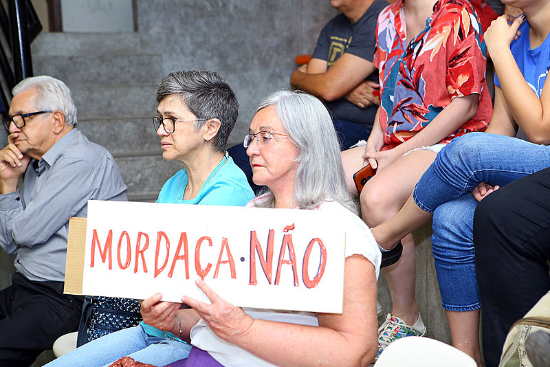 "O Escola sem Partido não faz definição objetiva do que seria doutrinação. Quem há de definir os parâmetros?"