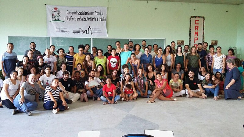Aula aconteceu no Centro de Formação Paulo Freire, no Assentamento Normandia, do MST, em Caruaru (PE)