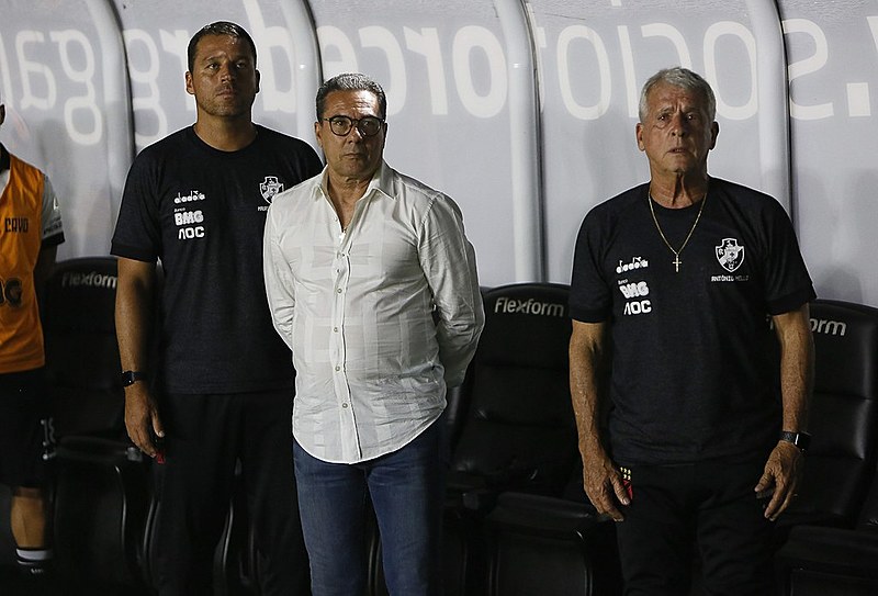 Vanderlei Luxemburgo é um dos técnicos taxados de "aposentados ainda em atividade" por alguns jornalistas