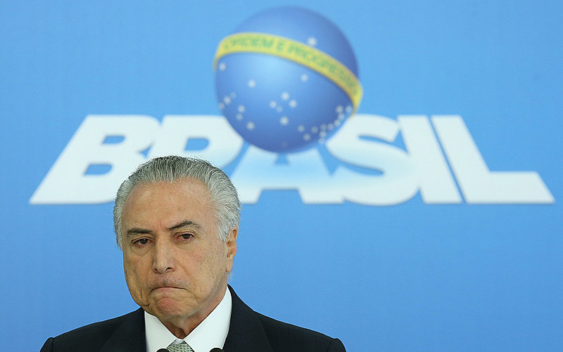 Presidente é acusado por obstrução da Justiça e integrar organização criminosa