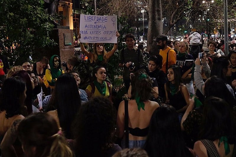 Manifestações pela descriminalização do aborto ocorrem nesta sexta-feira (22)