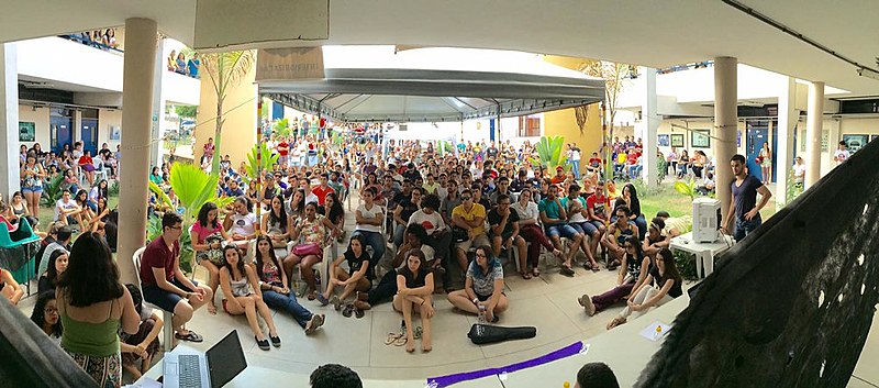 Em todo o Brasil são mais de 1000 escolas e cerca de 60 universidades ocupadas.