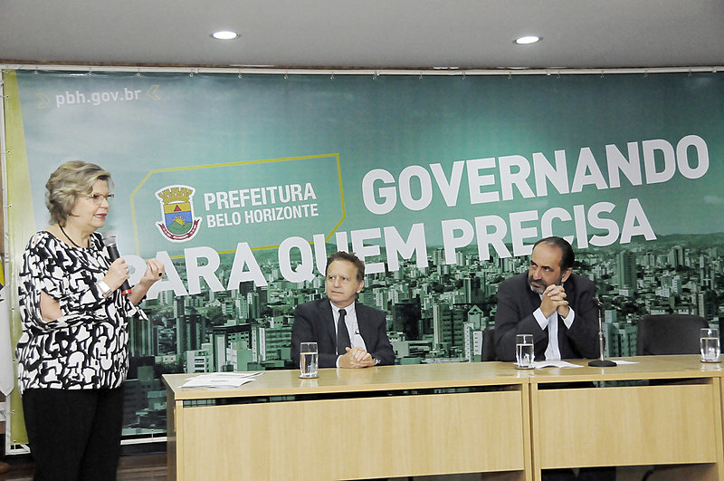 Vittorio Medioli, do PHS, ao lado de Alexandre Kalil, do mesmo partido