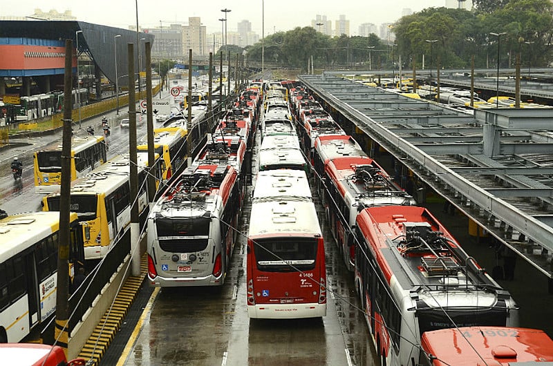 São Paulo terá paralisação de ônibus, metrôs e trens durante greve geral