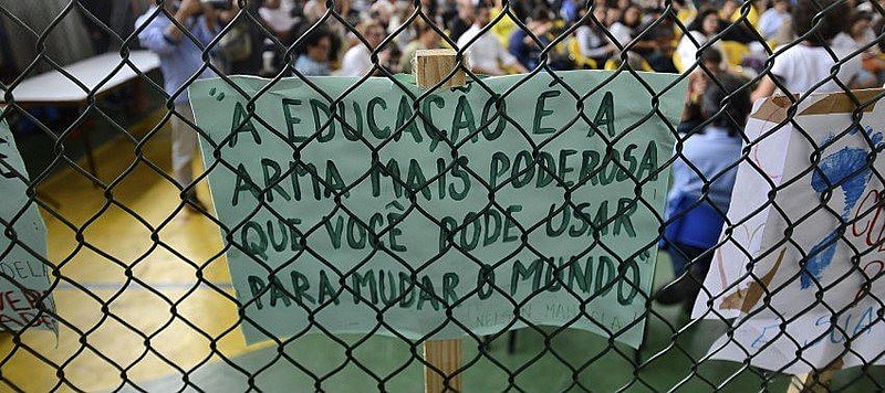 Lei que prevê “neutralidade” política, religiosa e ideológica dos professores em Alagoas está suspensa