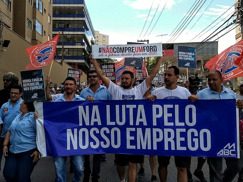 Mais de quatro mil trabalhadores diretos e outros 24 mil indiretos podem ficar sem emprego com o encerramento das atividades
