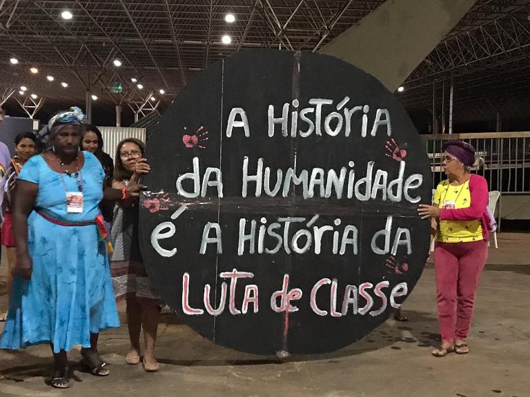 A luta por igualdade racial está conectada à luta de classes