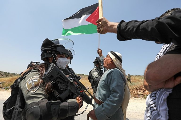 “É o maior roubo da história”, diz palestino sobre anexação de terras da Cisjordânia