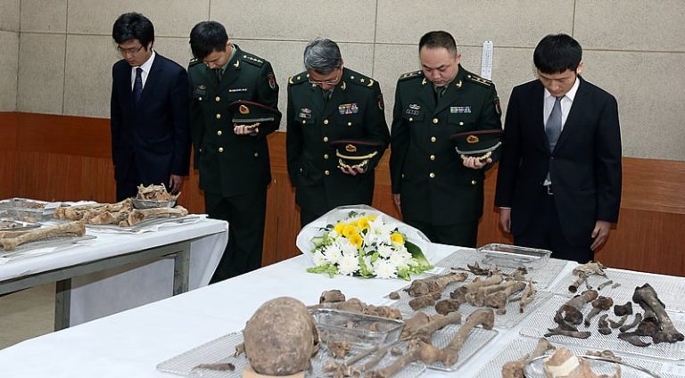 China celebra 70 anos da resistência à invasão dos EUA que iniciou Guerra da Coreia