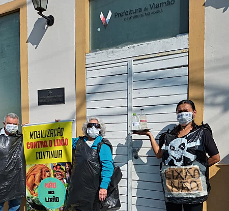Ambientalistas protestam contra instalação de lixão na Grande Porto Alegre