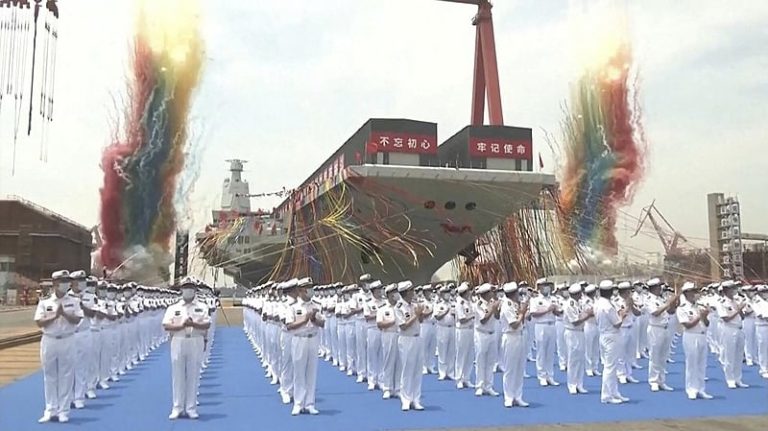 Até 2050, China pretende fazer sua Marinha operar em pé de igualdade com a dos EUA