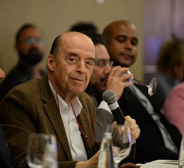 Futuro ministro das relações exteriores colombiano mediou acordo de paz com as FARC-EP