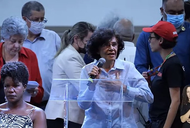 Marilena Chaui: o ódio ao pensamento transformou o cinismo em modo de governar