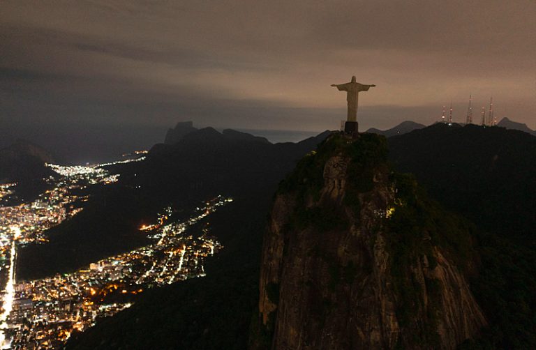 Saiba a história do Cristo Redentor, cartão postal do Rio que está completando 91 anos