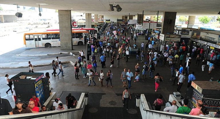 Urbanista critica proposta de Ibaneis para privatizar rodoviária de Brasília