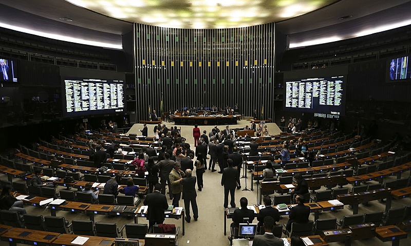 "As oligarquias políticas do 'Centrão sempre buscam sobreviver agarrando-se a nacos ou parcelas do Poder Executivo ou do orçamento da União e em 2023 não será diferente"