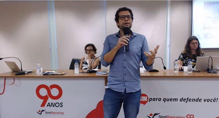 “Tributação tem tudo a ver com a luta de classes”, afirma Pedro Rossi