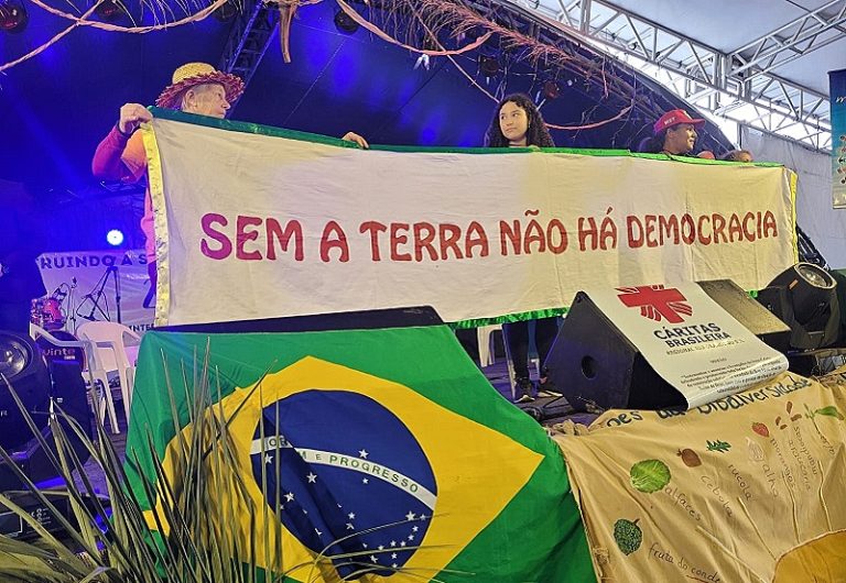 ‘Sem a terra não há democracia’: CPT denuncia violência no campo e promove apoio aos movimentos
