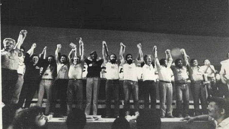  Fortalecimento sindical e reconstrução do Brasil: CUT celebra 40 anos com novos desafios
