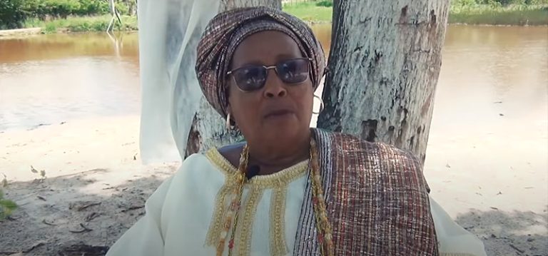 Familiares de mãe Bernadete Pacífico deixam Quilombo de Pitanga dos Palmares por proteção