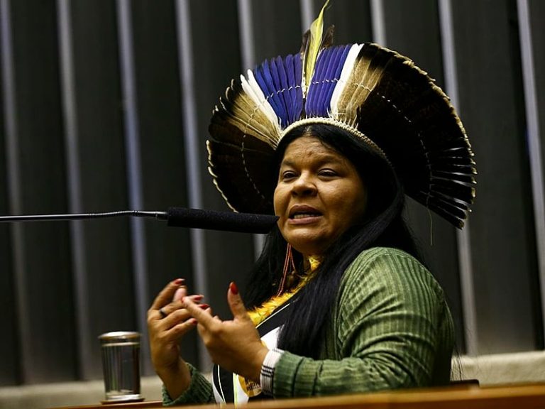 Sonia Guajajara vai receber o título de Doutora Honoris Causa da Uerj