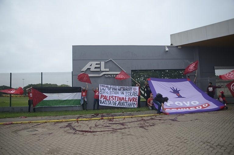 Empresa de Israel que assinou convênio com governo na gestão Bolsonaro é alvo de protestos