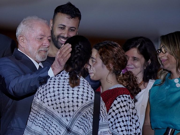 Abaixo-assinado pede que Lula corte relações diplomáticas com Israel