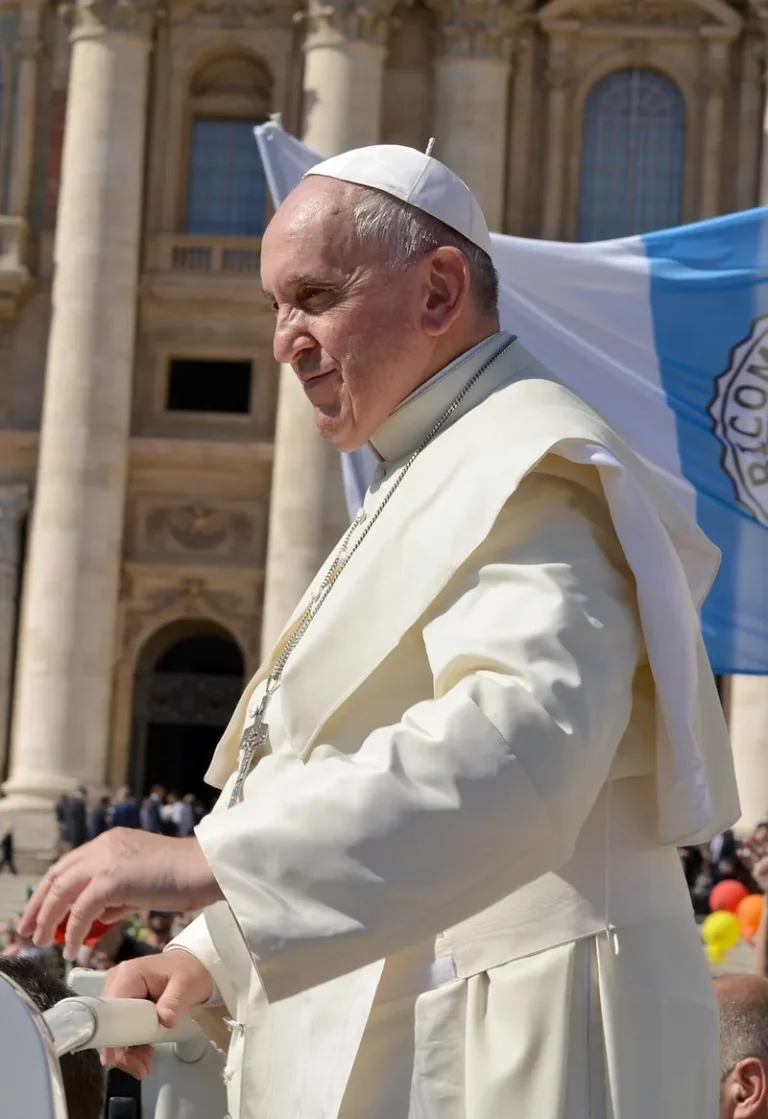 Papa Francisco não estava entre favoritos, relembra professor: 'O imponderável ocorre'