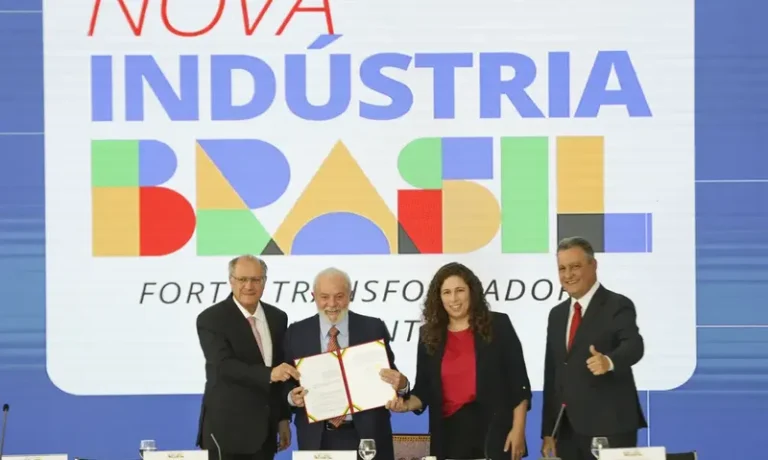 O papel do Sindicato dos Metalúrgicos do ABC na neoindustrialização do Brasil 