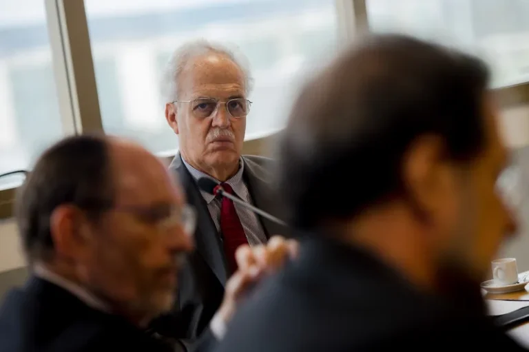 Desertificação no Nordeste é soma do aquecimento global com soja no Matopiba, diz Carlos Nobre