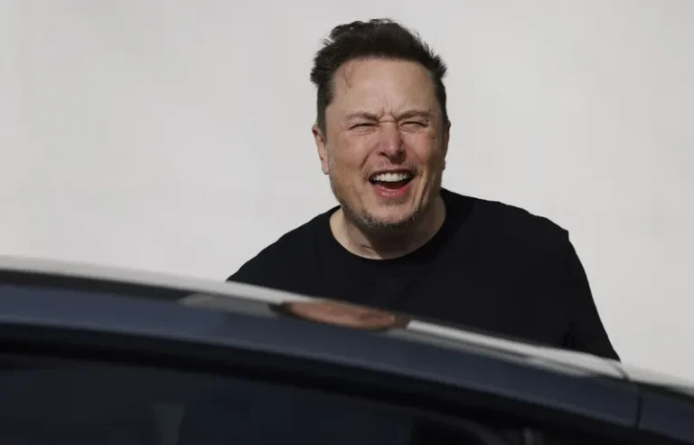 Ataque de Musk expõe necessidade de regulação das plataformas digitais
