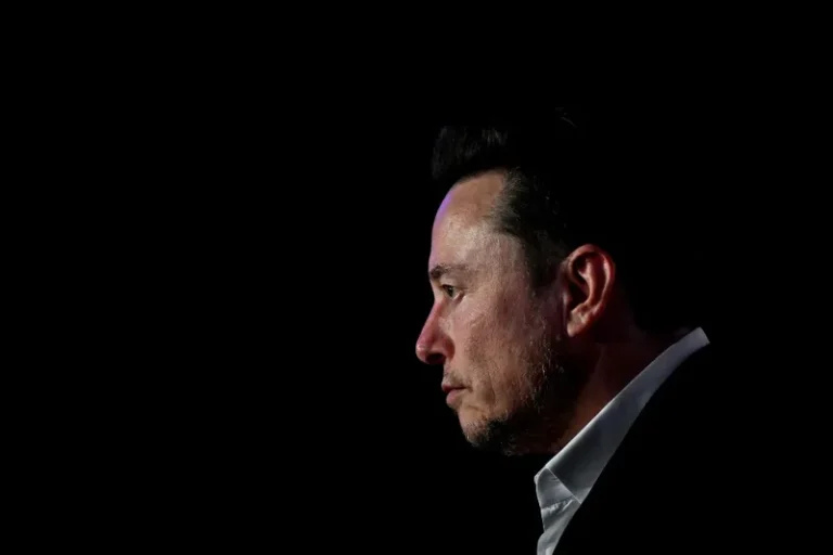 Cresce pressão para responsabilizar Musk por interferências na política mundial com uso do X