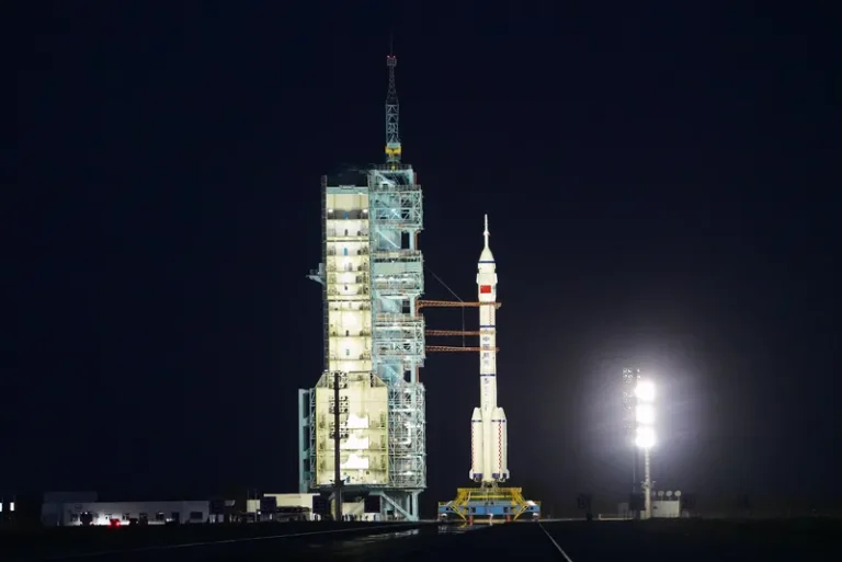 Exclusivo: Primeiro chinês a ir ao espaço quer aumento na cooperação aeroespacial com o Brasil